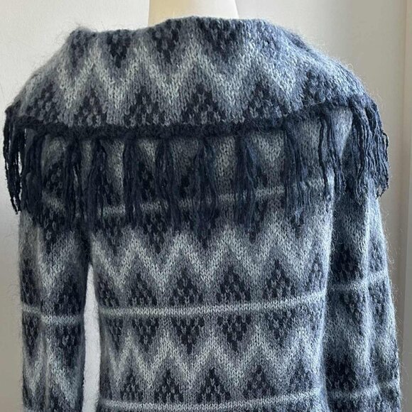 Vintage Deane & White Blue Ombré Chevron Mohair-Blend Sweater w/ Fringe – US M - Picture 7 of 12